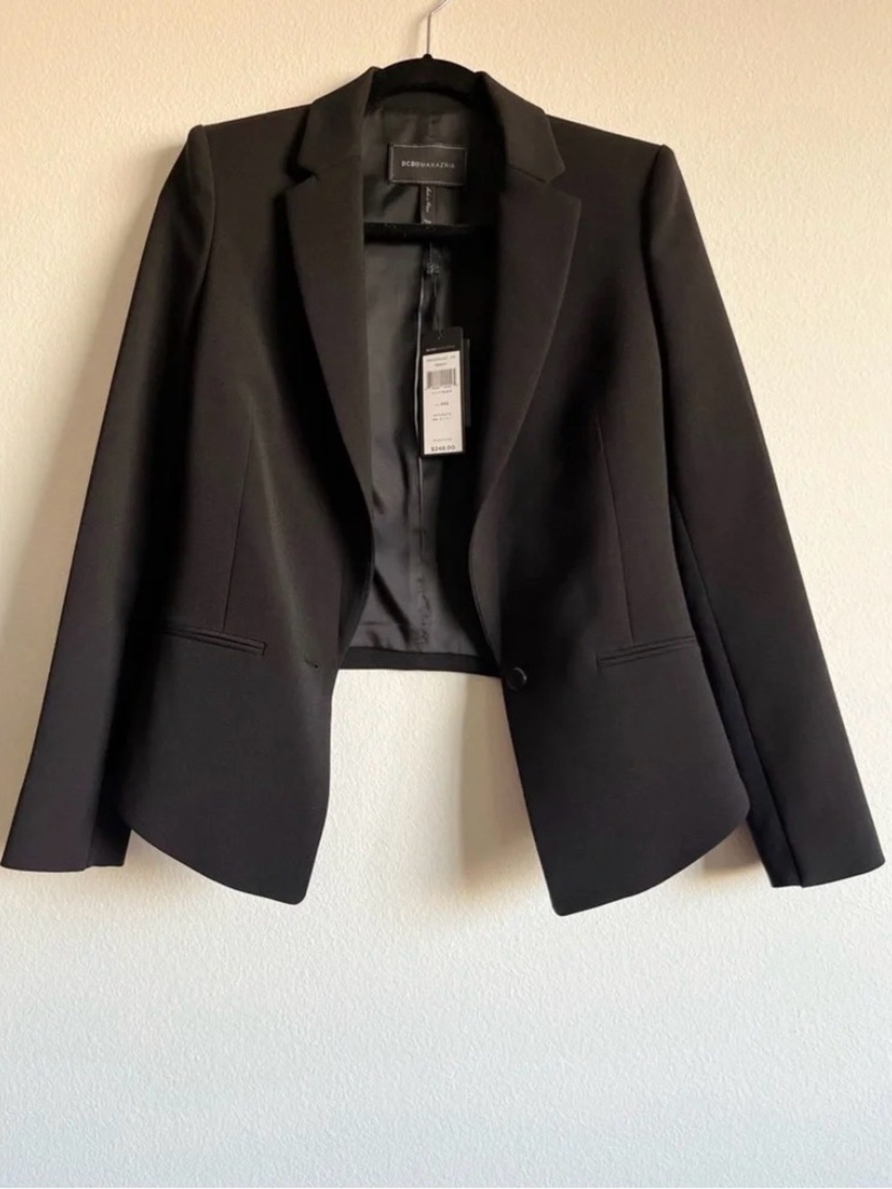 😍BCBGMaxAzria Tailored Blazer